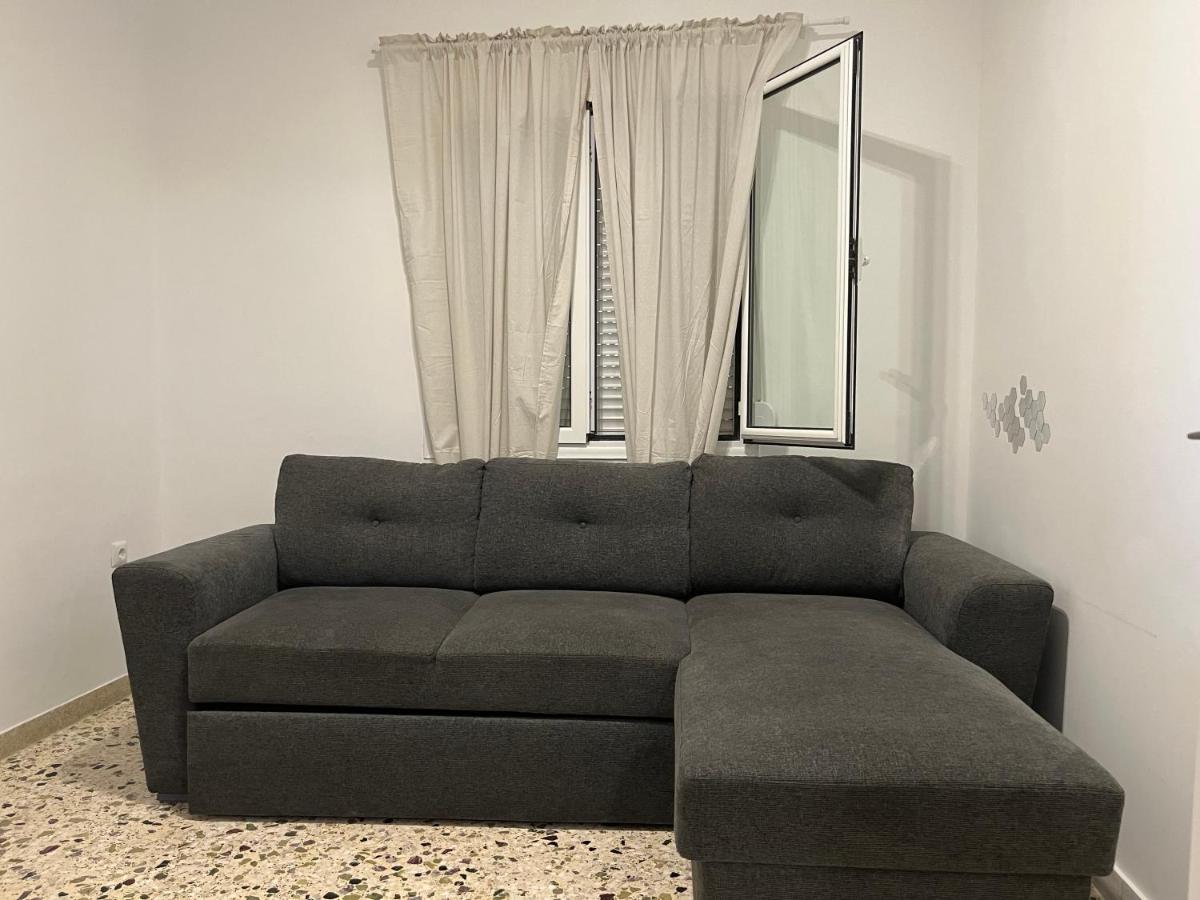 Bella 51 Apartment Kalamata Exterior foto